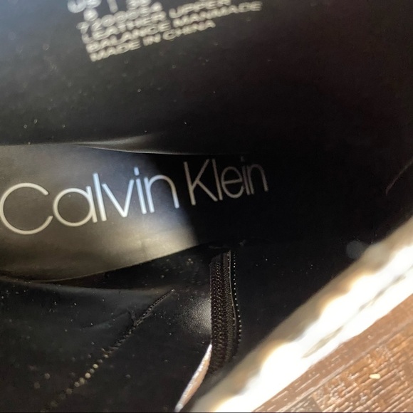 Calvin Klein Freema Two Tone Snakeskin Leather Bootie Size 8 Women - Picture 9 of 10